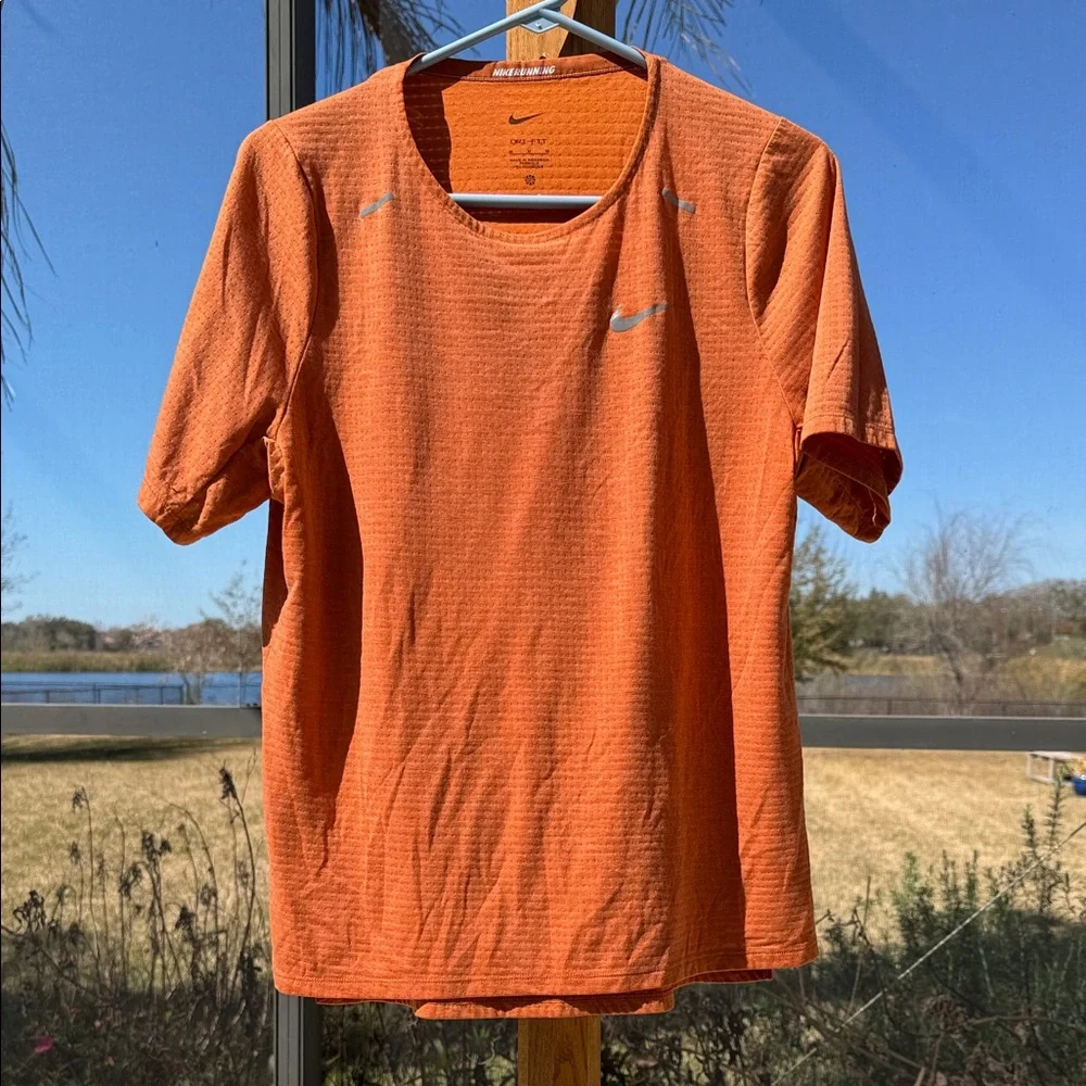 Nike running Men's Vibrant Orange Short Sleeve Tee
